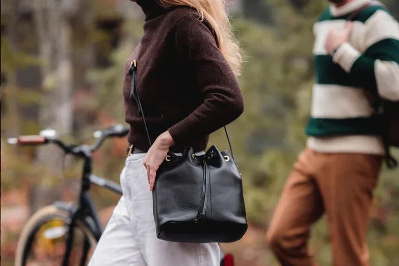 The Art of Handbags: Fashion, Confidence, and Everyday Elegance